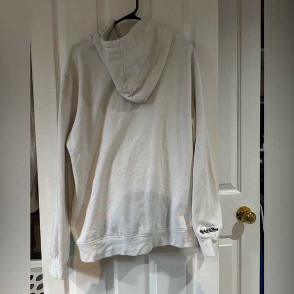 Mitchell & Ness Toronto Raptors Hoodie - Picture 2 of 2